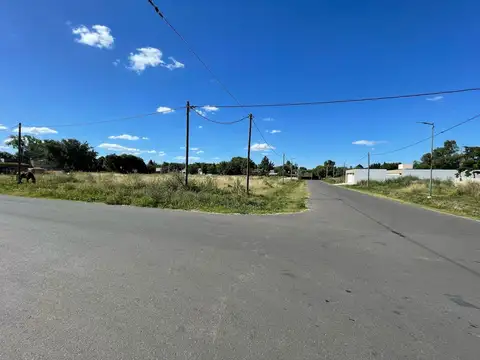 Terreno en Venta 27  mts Fondo