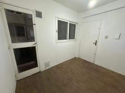 Departamento en Av. Pellegrini