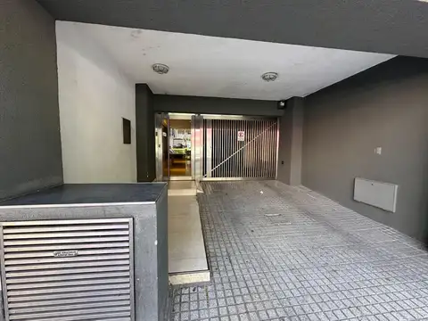 Av. Pellegrini  al 800