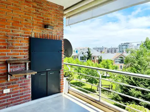 Av del Puerto al 300