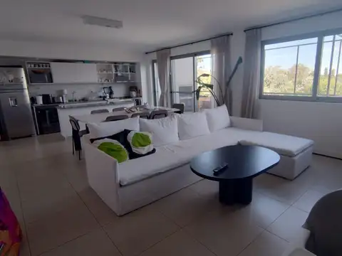 Departamento en venta Condominio Civis  Tortugas Pilar de 3 ambientes