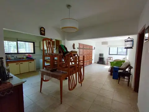 Casa en Alquiler de 4 dormitorios