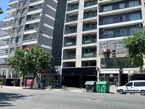 Cochera en Venta con acceso Ascensor