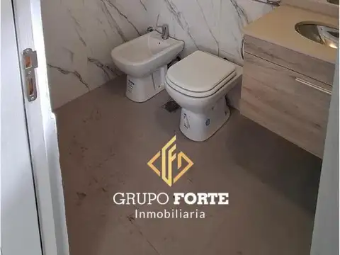 Casa 3 ambientes con 2 baños