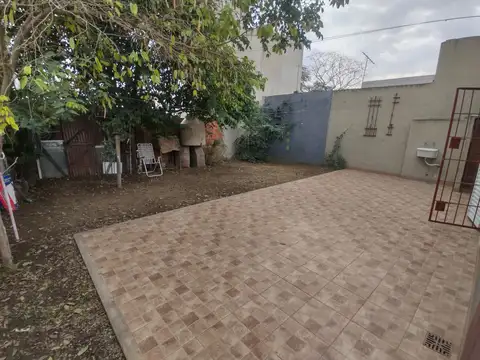 Recuero al 4300 esquina Montgolfier