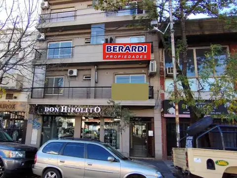 Departamento Monoambiente Al Frente Balcon. 37 m² - Av Mosconi Al 2700