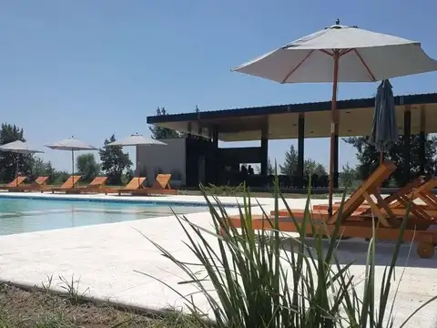 Terreno en venta barrio cerrado