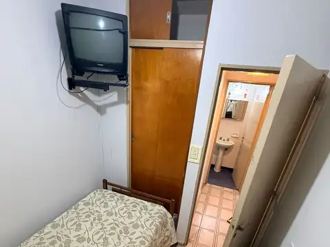 Avenida San Martín 5000, Piso 00