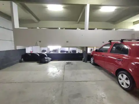 ¡¡¡EXCELENTE UBICACIÓN, ACCESO POR RAMPA!!! 