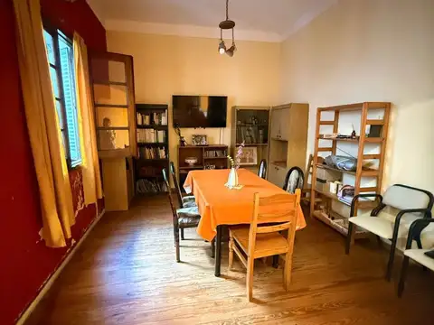 PH 5 AMBIENTES SIN EXPENSAS-PATIO Y TERRAZA.Apto C