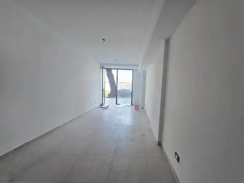 Local en Parque Chas en VENTA