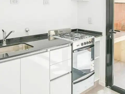 Depto Tipo Casa en Venta con 2 cocheras