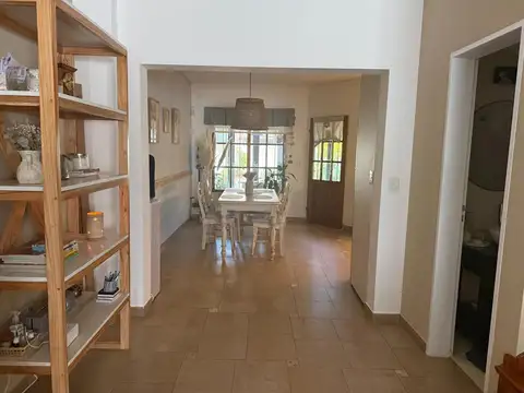 Casa en Venta en Villa Adelina, USD 315.000