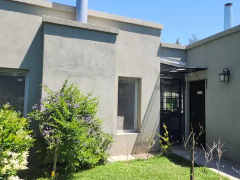 Casa en Alquiler de 3 dormitorios