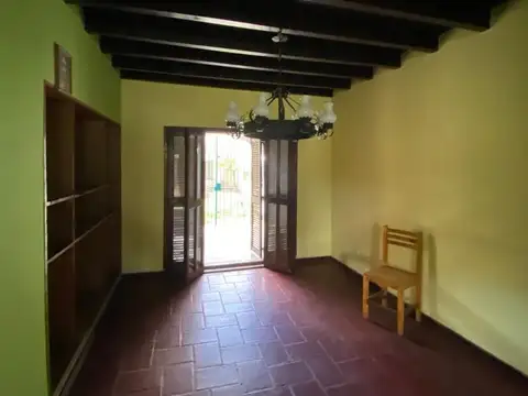 Casa en Alquiler de 5 dormitorios