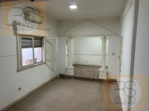 Depto Tipo Casa en Alquiler de 2 ambientes