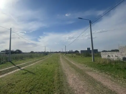 Terreno en Venta en Villa Mercedes, USD 18.000