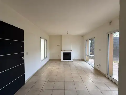 Casa en Venta en Pueblo Esther, USD 145.000