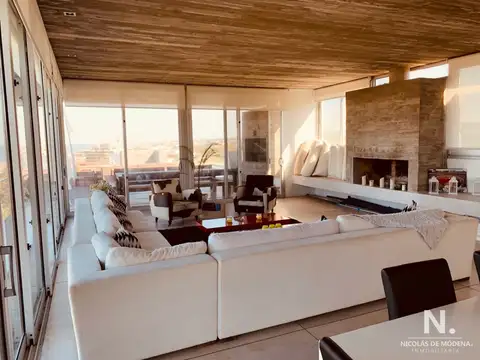 Casa en Alquiler Temporal de 7 dormitorios