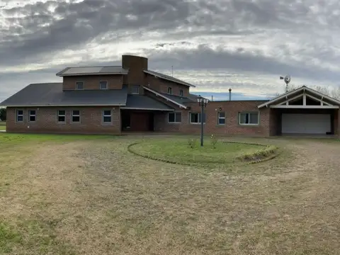 Casa en Venta en Estancia Benquerencia Farm Club, USD 550.000