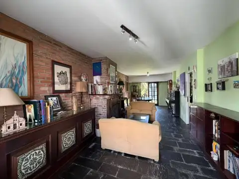 Casa en Venta de 5 dormitorios