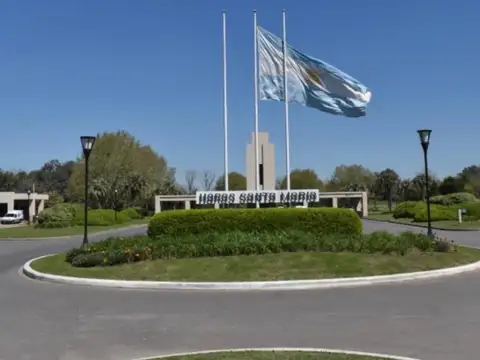 LOTE EN VENTA EN HARAS SANTA MARIA(FONDO SIN VECINOS)