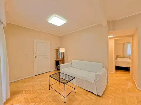 Aguero 1200, Piso 5
