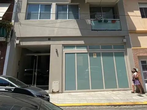 Hualfin 700, Piso 5