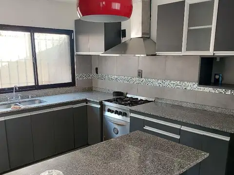 Casa en Venta en Colon, USD 80.000