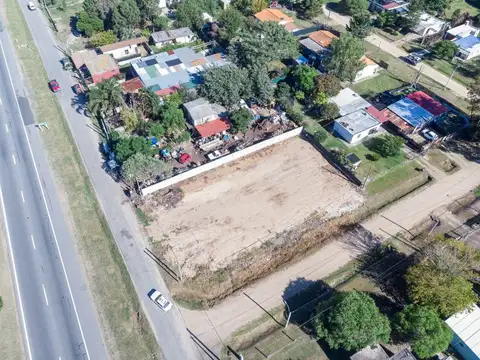 Venta terreno sobre Interbalnearia en Marindía