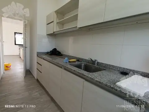 Casa en Alquiler en El Cantón - Barrio Puerto, USD 1.300