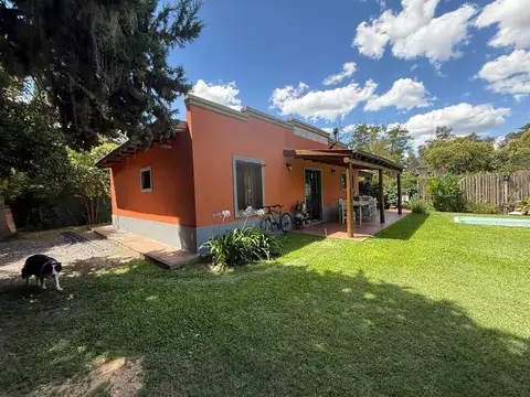 Casa en Venta con 1 cochera