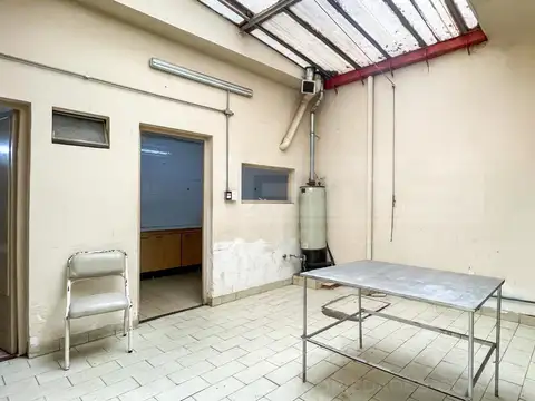Local en Venta en Villa General Mitre, USD 370.000