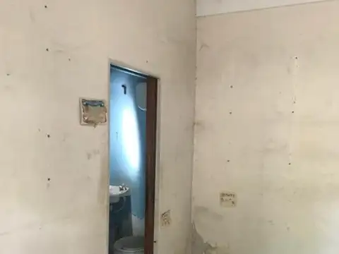 Casa en Alquiler en William Morris, $ 300.000