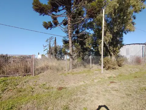 ESQUINA DE TERRENO EN VENTA SOBRE AVENIDA LA PLATA
