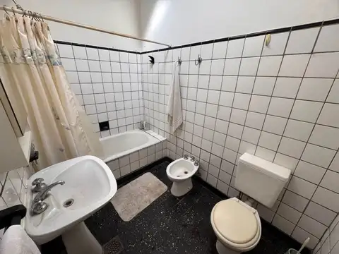Depto Tipo Casa en Venta en Martínez, USD 165.000