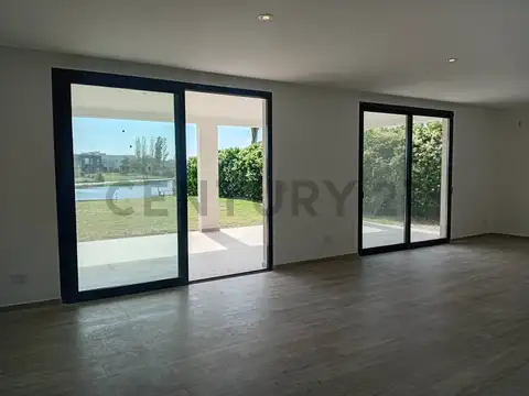 Casa en Venta 1 año