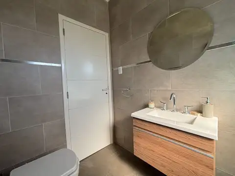 Casa en Venta en Bragado, USD 77.000