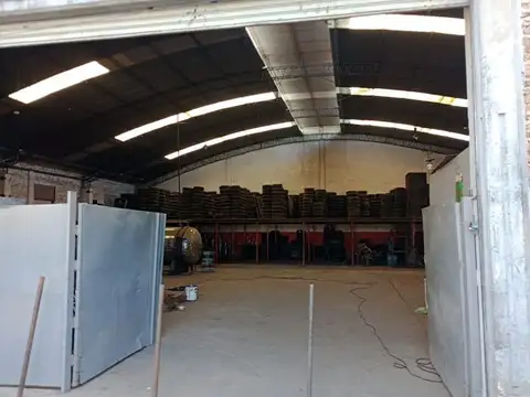 Pasaje J. Jaures  5646-Galpón 771m2