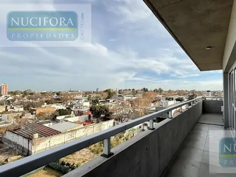 Departamento en Alquiler con 1 cocheras
