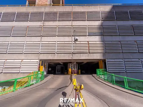 Venta Cochera Mercado Municipal