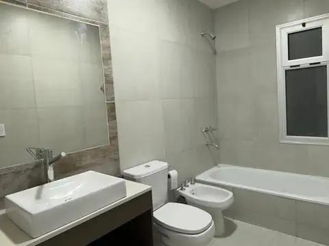 Departamento en Alquiler de 4 ambientes