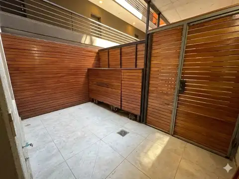 Departamento 2 ambientes en venta en Coghlan
