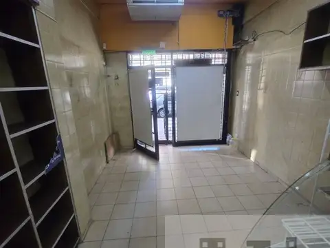 Local en Venta en Villa del Parque, USD 63.000