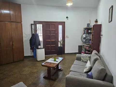 Depto Tipo Casa en Alquiler de 2 ambientes