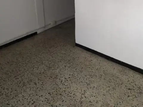 Oficina en Alquiler 40 años