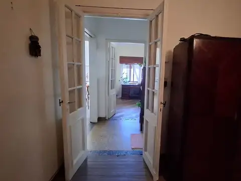 VENTA CASA 4 AMBIENTES COCHERA  WILDE AVELLANEDA
