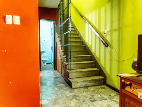 Depto Tipo Casa en Venta al Este