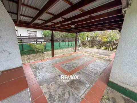 Depto Tipo Casa en Venta con 1 cocheras