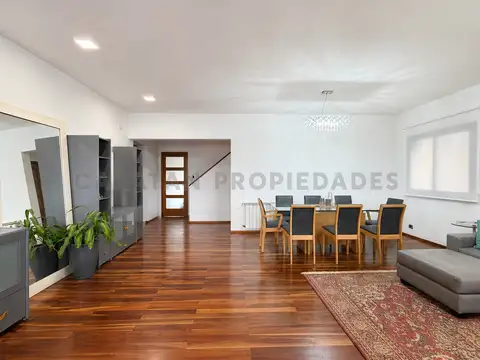 Casa Monoambiente con 4 baños